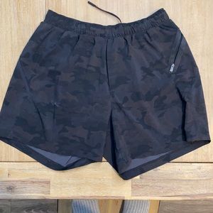 Surge shorts 5 inch inseam With liner